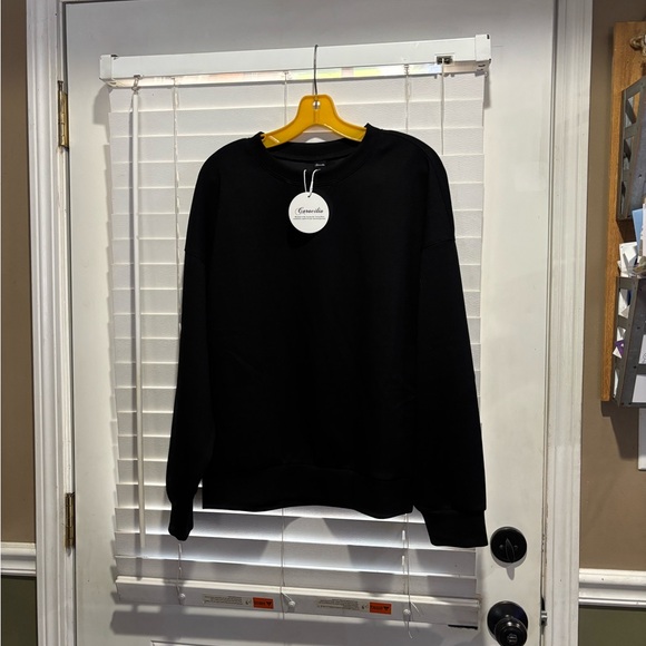 Caracalla Black Garcelle Top - Picture 1 of 11